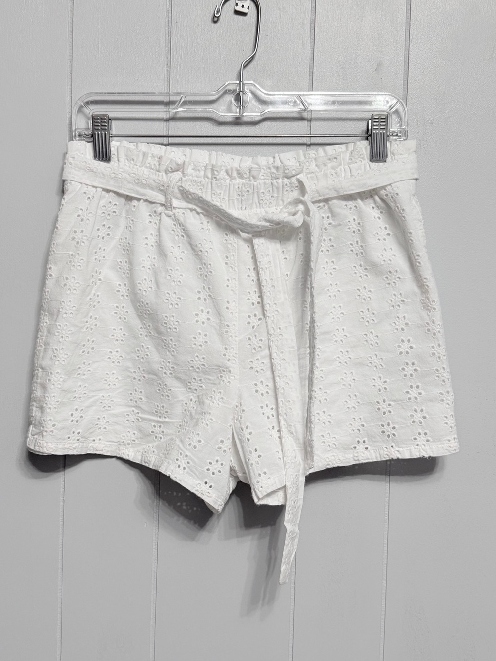 White Cotton Eyelet Tie-Waist (removable belt) Women's Shorts